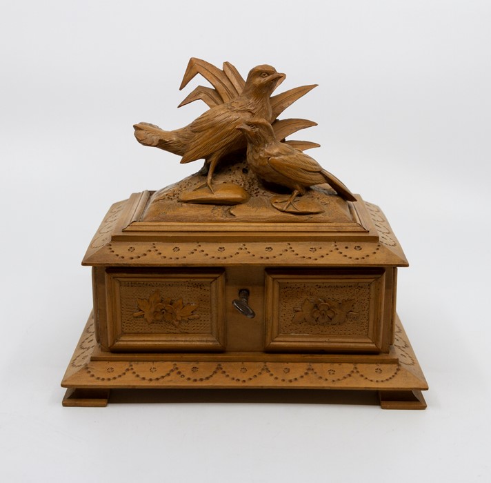 Early 20th Century Tyrol treen, to include jewellery casket, birds finial, interior lined in velvet, - Image 4 of 15