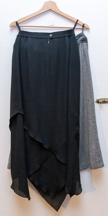 A gold label by Tricollete maxi evening dress with a black wool top with shrestrey story edged in - Image 2 of 4