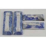 Two pairs of early nineteenth century blue and white transfer printed knife rests, circa 1820-30.