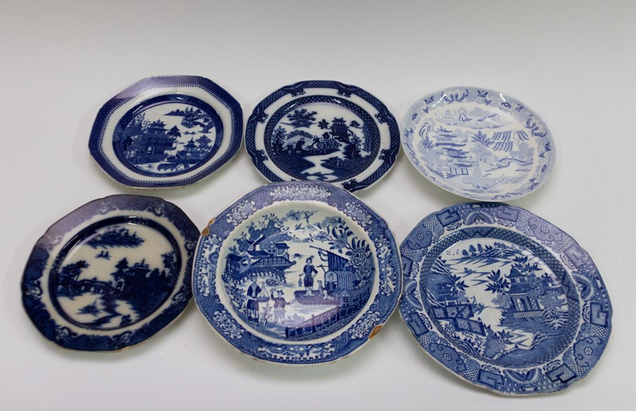 A collection of eleven early nineteenth century blue and white transfer printed chinoiserie - Image 2 of 2