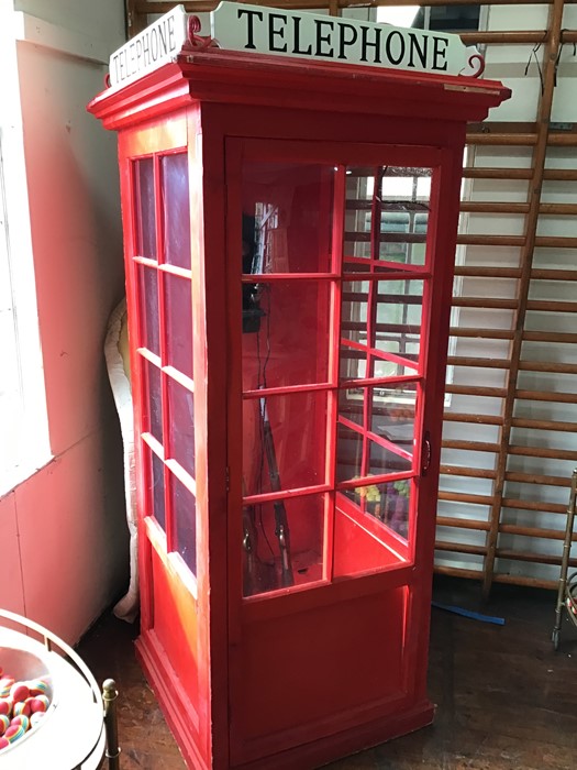 Telephone Box, used by the Spies to contact the Baron.