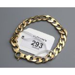 A 9ct gold flattened curb pattern bracelet, to a sprung clasp, 18.6g