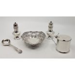 A Victorian silver heart shaped bonbon dish, by Minshull & Latimer, assayed Birmingham 1895, with