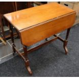 A Victorian mahogany Pembroke table, circa 1890, together with a mahogany three-tier what not (2)