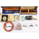 A collection of assorted costume jewellery and items to include a matching heart shaped silver