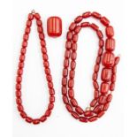 A cherry amber type bead necklace, graduated lozenge shaped beads, largest approx 25mm x 20mm,