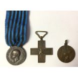 WW1/WW2 Italian Fascist Medals x 3: Africa Oriental complete with Sword device on ribbon: WW1 War