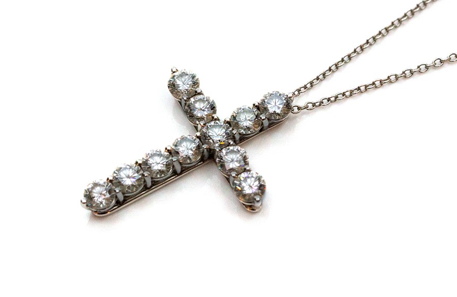 Tiffany & Co - a diamond set Tiffany & Co platinum cross pendant, with eleven round brilliant cut - Image 2 of 5