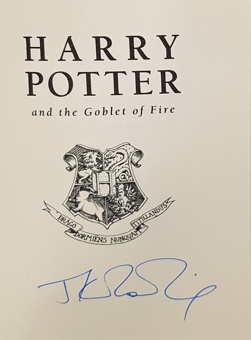 Rowling (J.K), a signed box set of Harry Potter books in single five volume publishers card slip - Image 6 of 10