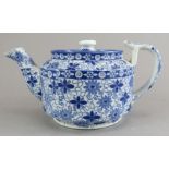 An early nineteenth century blue and white transfer-printed Spode Daisey and Bead pattern small-size