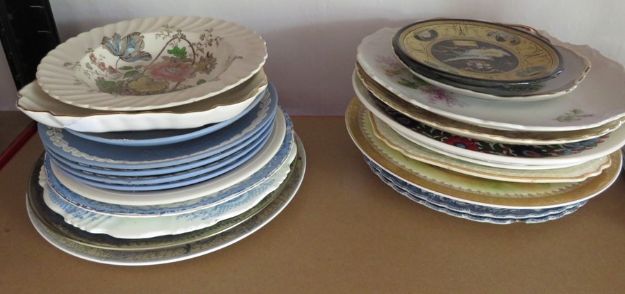 A large and assorted quantity of collectors and other domestic plates, some boxed, Wedgwood, - Image 2 of 3