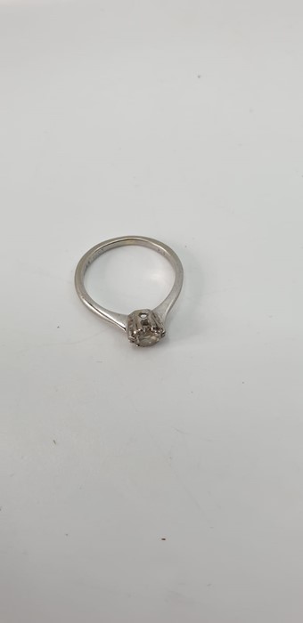 A 18ct white gold solitaire diamond ring, claw set approx. 0.50ct.