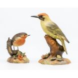 Royal Crown Derby collection to include a robin and a green woodpecker (AF)