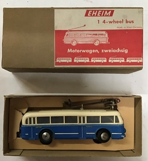 Keyser: A boxed Keyser LMS Karrier ‘Ro-Rail’ Bus with motor, wheels, gears, in original box; - Image 3 of 7