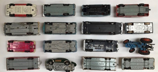 Diecast: A collection of assorted playworn, vintage diecast vehicles including Corgi, Dinky, all - Image 2 of 2