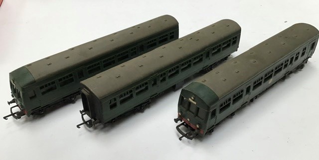 Triang: A collection of assorted boxed Triang and Hornby coaches, together with three unboxed Triang - Image 3 of 5