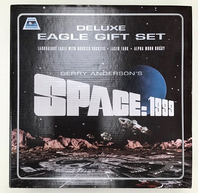 Space 1999 Deluxe Eagle Gift Set by Product Enterprise 2006. Boxed unopened. Features Laboratory