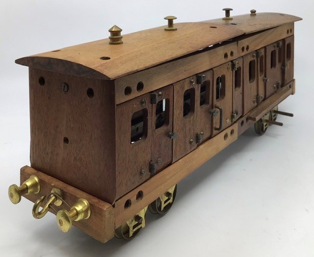 Primus: An early 20th century, Primus, Double Saloon Passenger Coach, metal chassis, wooden body, - Image 3 of 5