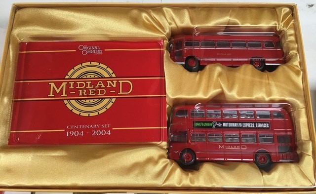 Diecast: A collection of assorted boxed diecast vehicles to include: Original Omnibus; Dibnah's - Image 2 of 4