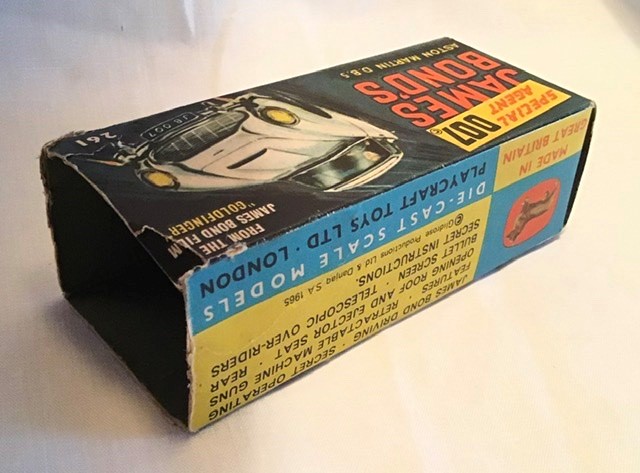 Corgi: A boxed Corgi Toys, James Bond 007 Aston Martin DB5. Playworn, non operating ejector seat. - Image 3 of 6