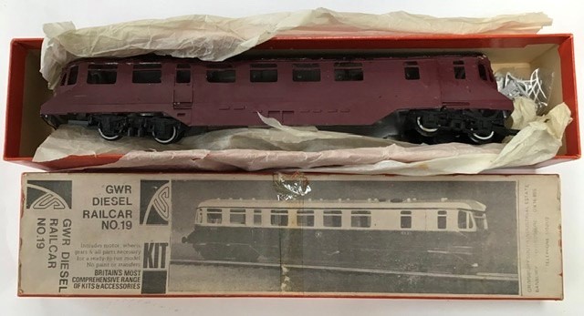 Hornby: A collection of assorted model railway to include: Hornby Dublo 2-rail 2-6-4 Tank Loco, 0- - Image 3 of 5