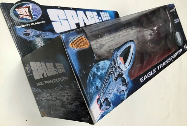 Space 1999 Eagle Transporter by Product Enterprise, 2003, boxed unopened. - Image 2 of 3