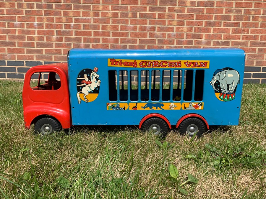 Triang: A mid-20th century Triang, tinplate, Circus Van, complete with original decals, front
