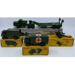 Dinky: A boxed Dinky Supertoys, Tank Transporter, 660, complete with inner packing, vehicle slightly