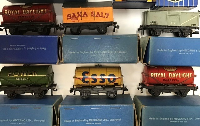 Hornby: A collection of assorted Triang & Hornby 00 gauge Railway items including Dublo Tank Wagons, - Image 2 of 2