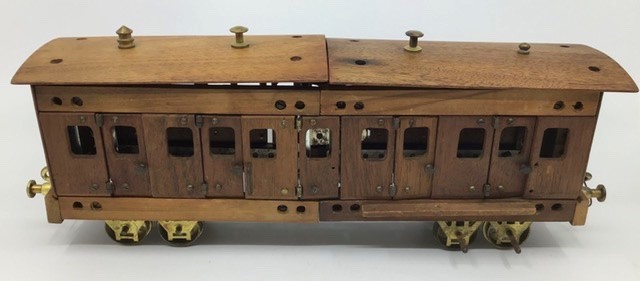 Primus: An early 20th century, Primus, Double Saloon Passenger Coach, metal chassis, wooden body, - Image 2 of 5