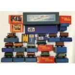 Hornby: A collection of assorted Triang & Hornby 00 gauge Railway items including Dublo Tank Wagons,