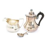 A collection of silver to include: George III silver oval cream jug, with reeded handle and rim, the