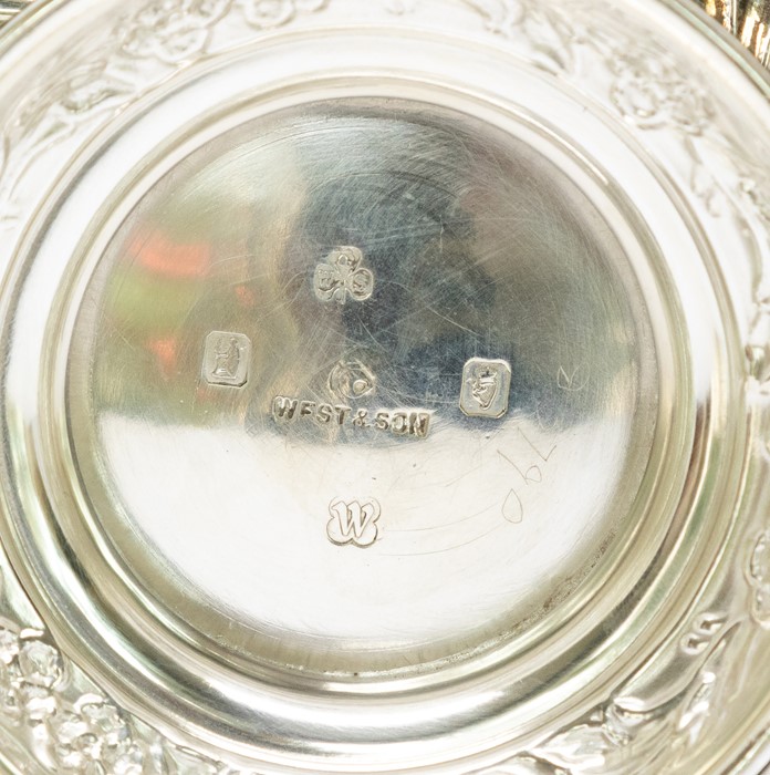 An Irish Victorian style sugar bowl in the shape of a punch bowl, scroll and rocaille border above - Image 2 of 2