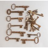 A collection of assorted antique keys (parcel)