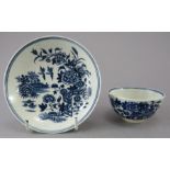A late eighteenth century blue and white transfer-printed porcelain Worcester Fence pattern tea bowl