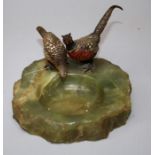 An early 20th Century onyx pin dish surmounted by cold painted bronze cock and hen pheasants. 10 cms