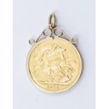 A George V sovereign in pendant mount, dated 1912, total gross weight approx 9.9gms