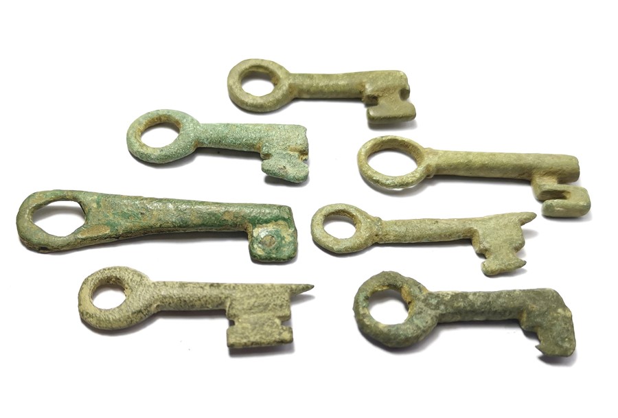 Medieval Keys.  Circa 13th -16th century. Copper-alloy, 34.80-48.27 mm. A collection of Medieval - Image 2 of 2