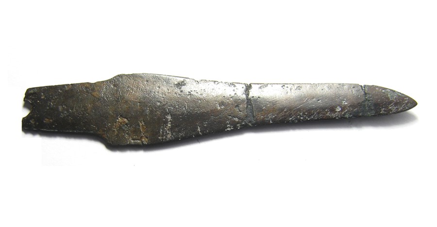 Bronze Age Dirk.  Circa, 1400 - 1100 BC. Bronze, 13.21 grams. 101.13 mm. A Middle Bronze Age - Image 3 of 3