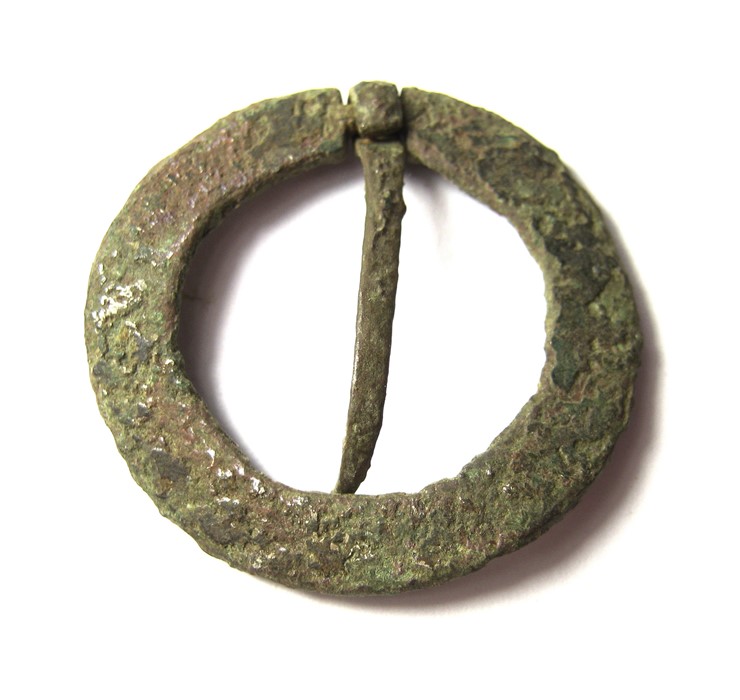 Medieval Brooch.  Circa 15th century. Copper-alloy, 5.31 grams. 28.06 mm. A medieval annular - Image 3 of 3