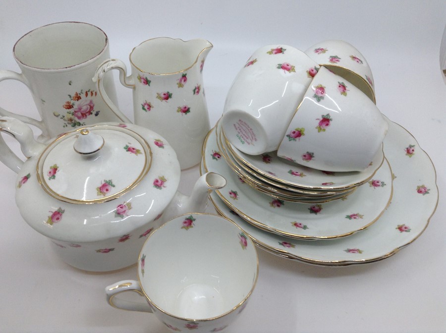 A Jackson & Gosling "Ye Olde English" Grosvenor china pattern no: 4440 (pink) part teaservice to