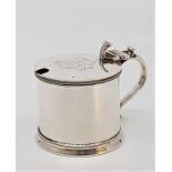 A small Victorian silver drum mustard, by Henry Strafford, London 1895, lacking liner, diameter 5.