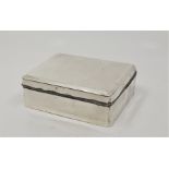 A Japanese rectangular sterling silver cigarette box, stamped K.Uveda, "sterling" and "950", with