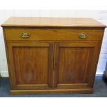 An Edwardian inlaid mahogany two door chiffonier base with single frieze drawers. 107cm wide