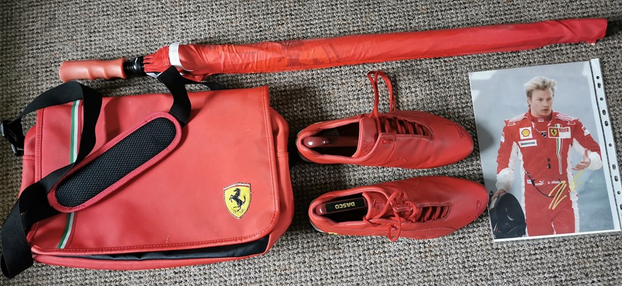 Formula 1 Ferrari interest. Signed A4 Raikkonen picture, with Puma Ferrari racing shoes, Ferrari bag