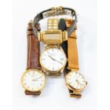 A gents 9ct gold Roamer Automatic wristwatch textured dial, gold tone batons date aperture, circa
