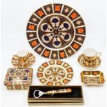 A collection of Royal Crown Derby 1128 items including large plate in first quality, small side