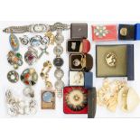 A collection of costume jewellery to include 32 various silver rings, some stone set including a