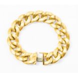 An 18ct gold curb link bracelet, round textured hollow chain link links width approx 15mm, length