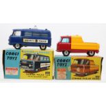 Corgi: A boxed Corgi Toys, Commer Police Van with Flashing Light, 464, vehicle appears good,